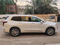 کادیلاک XT6
